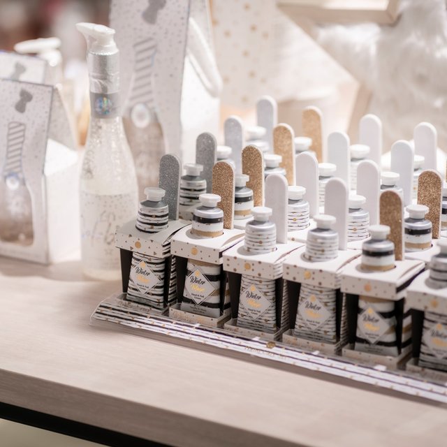 groothandel kerst en geschenkartikelen GYP products